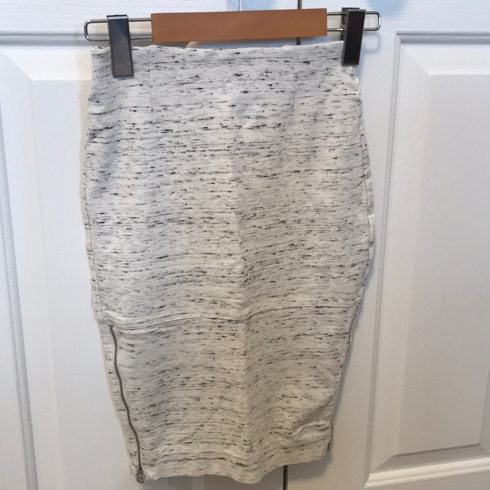 Wilfred Skirt